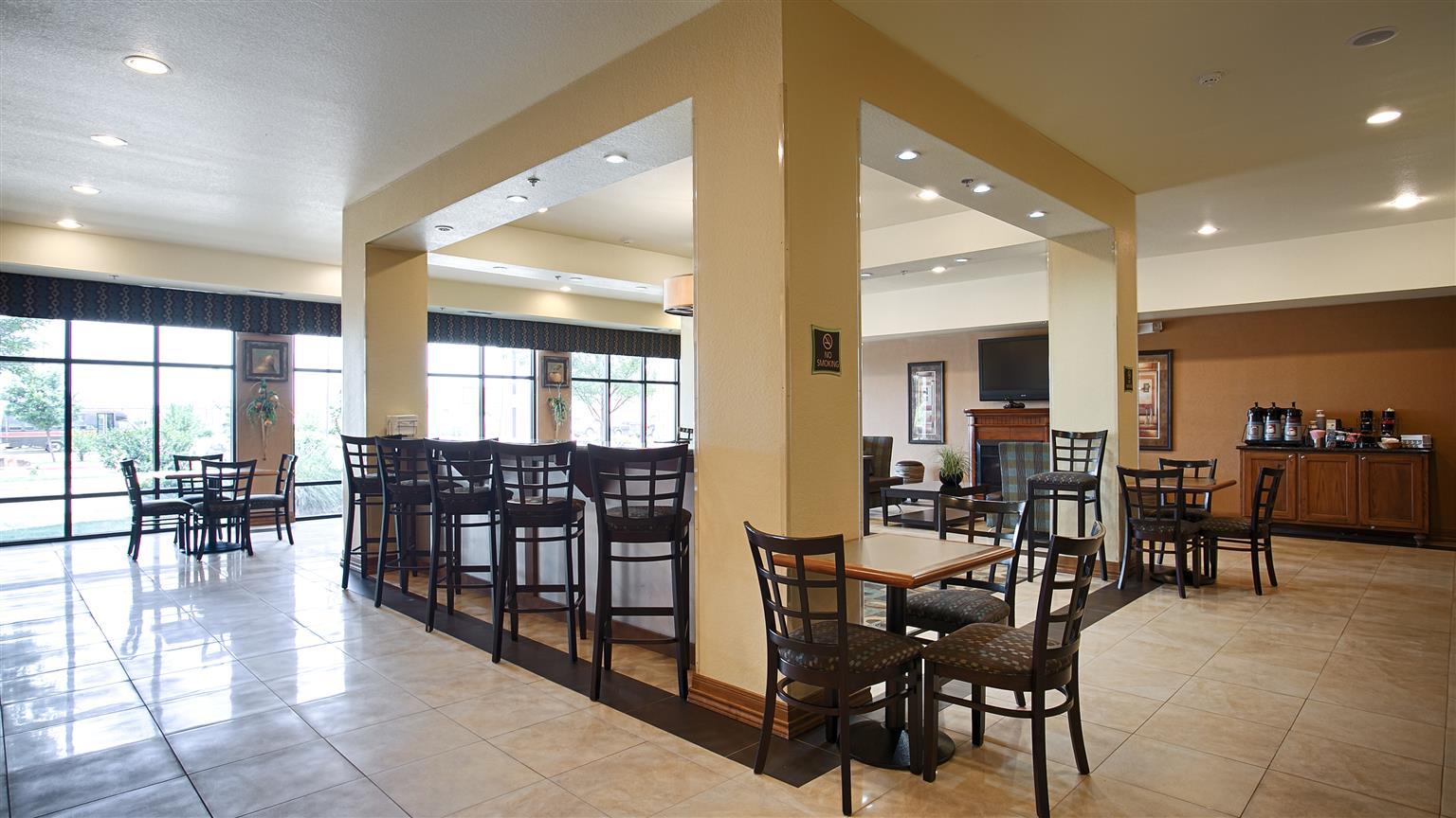 Best Western Plus Christopher Inn And Suites Forney Extérieur photo